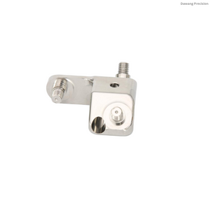 Soporte de montaje de sensor de acero inoxidable mecanizado por CNC de precisi&oacute;n con pernos roscados y bloque de ajuste para equipos industriales y m&eacute;dicos